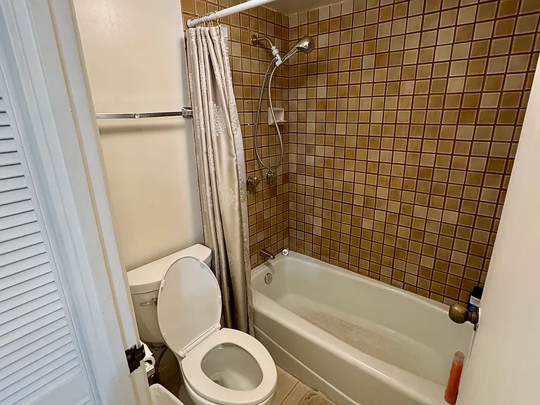 222 Vineyard St #301 — Photo 18