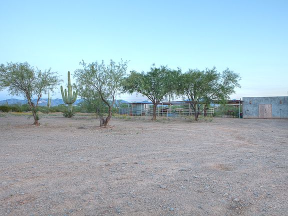4th image of 16585 S Avenida Relampago