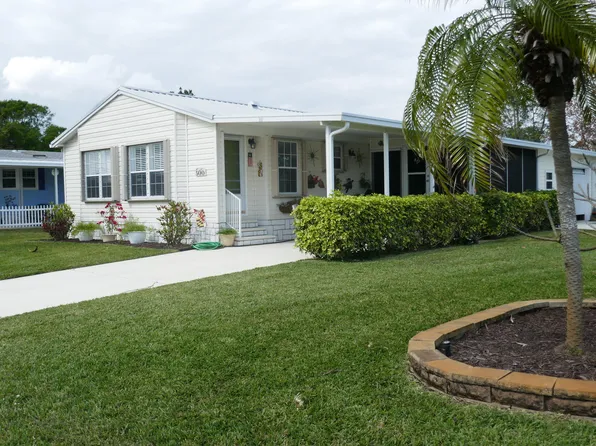 500 Seagull Dr, Sebastian, FL 32976