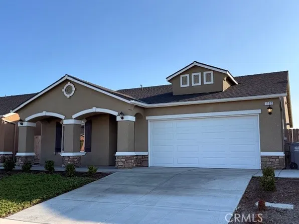 1132 E Orange St, Avenal, CA 93204