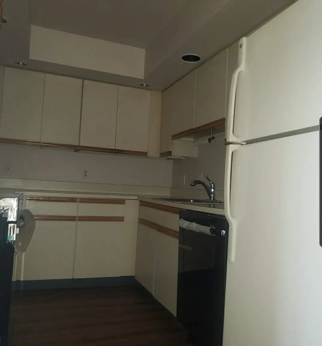 1 bed, 1.0 bath, $2,000 — Photo 2