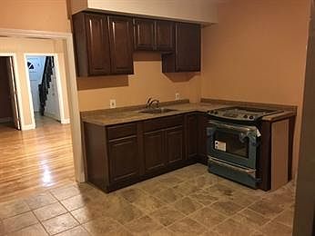 1st image of 54 Kingman Ave #1