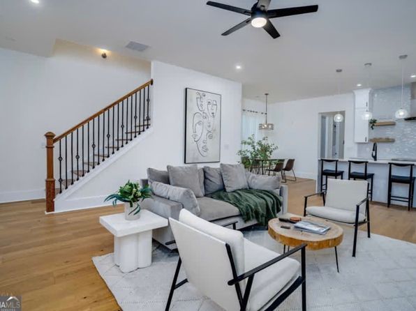 (undisclosed Address)