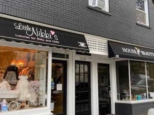 618 N Maple Ave, Ho Ho Kus, NJ