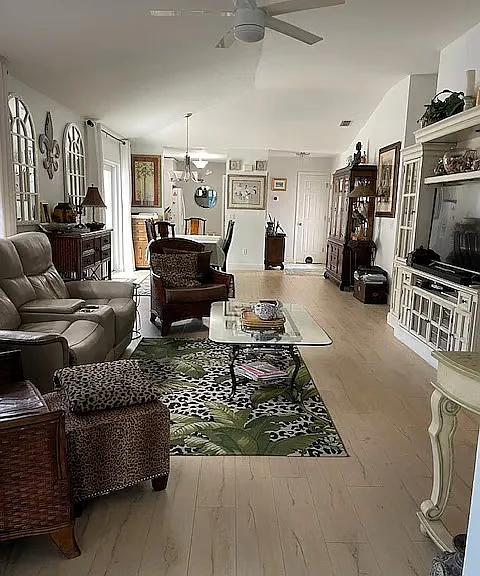 716 Dominguez Dr — Photo 5