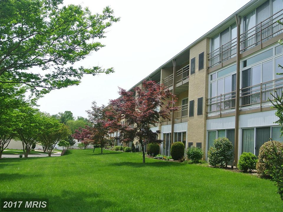 1st image of 15121 Glade Dr #13-3C