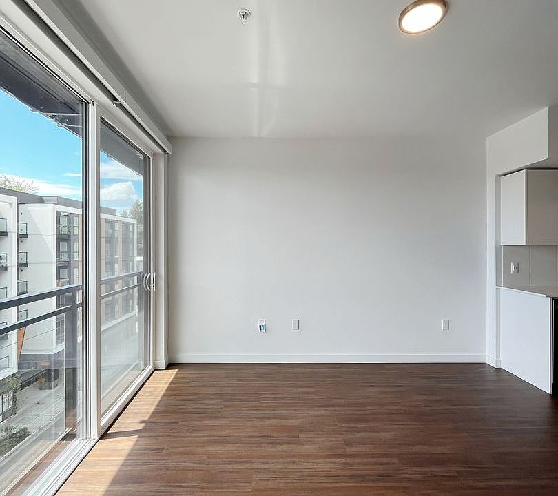 Spur Apartments 4600 Union Bay Pl NE Seattle WA Zillow