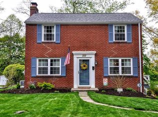 677 Glenrock Dr, Bethel Park, PA 15102