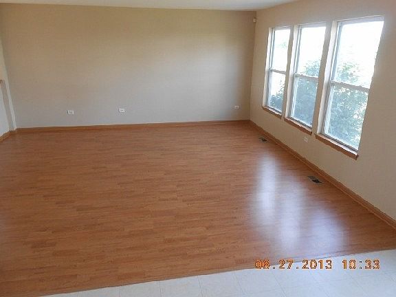 4th image of 3220 Kennedy Dr