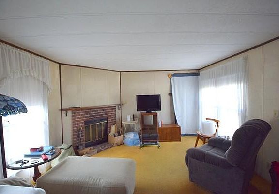 5th image of 5 Lodgepole Ln