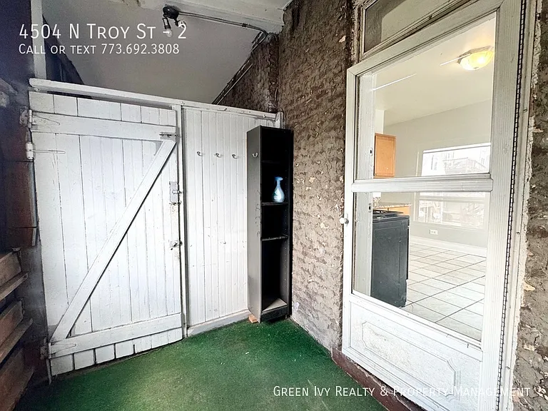 4504 N Troy St #2 — Photo 11