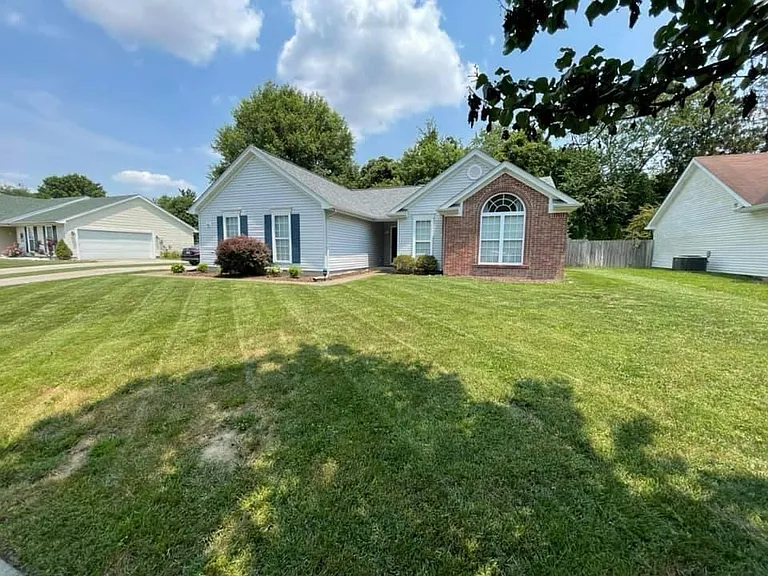 302 Bitter Sweet Rd — Photo 4