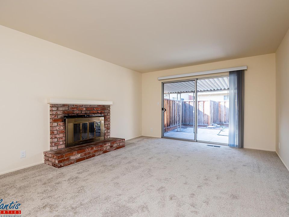 1st image of 1323 Kingfisher Way #2