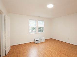 1305 Orren St NE APT 3, Washington, DC 20002