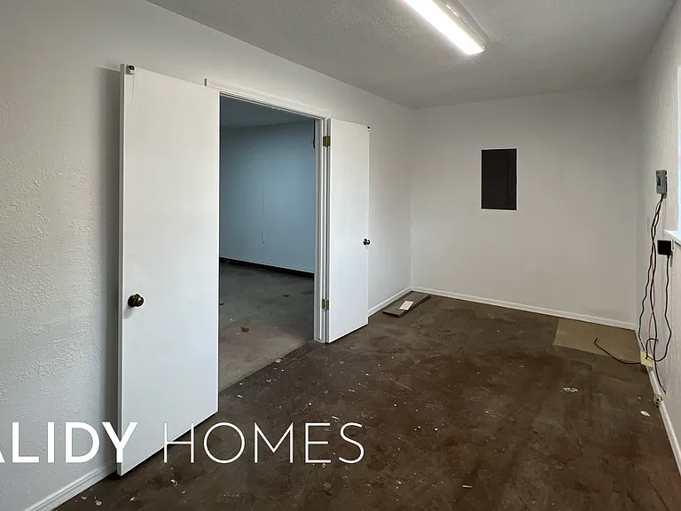 12510 Maple Ridge Rd — Photo 40