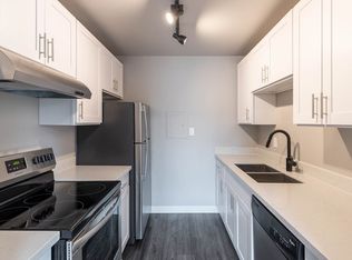 9556 Sand Point Way NE #20968040, Seattle, WA 98115