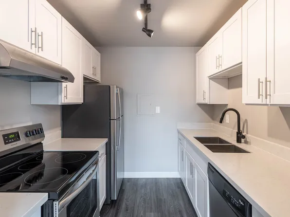 Air, 9556 Sand Point Way NE #20968040, Seattle, WA 98115