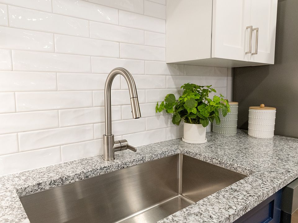 1st image of 900 Oakwood Community Cir #5210