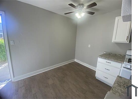 4th image of 4630 S Darlington Ave