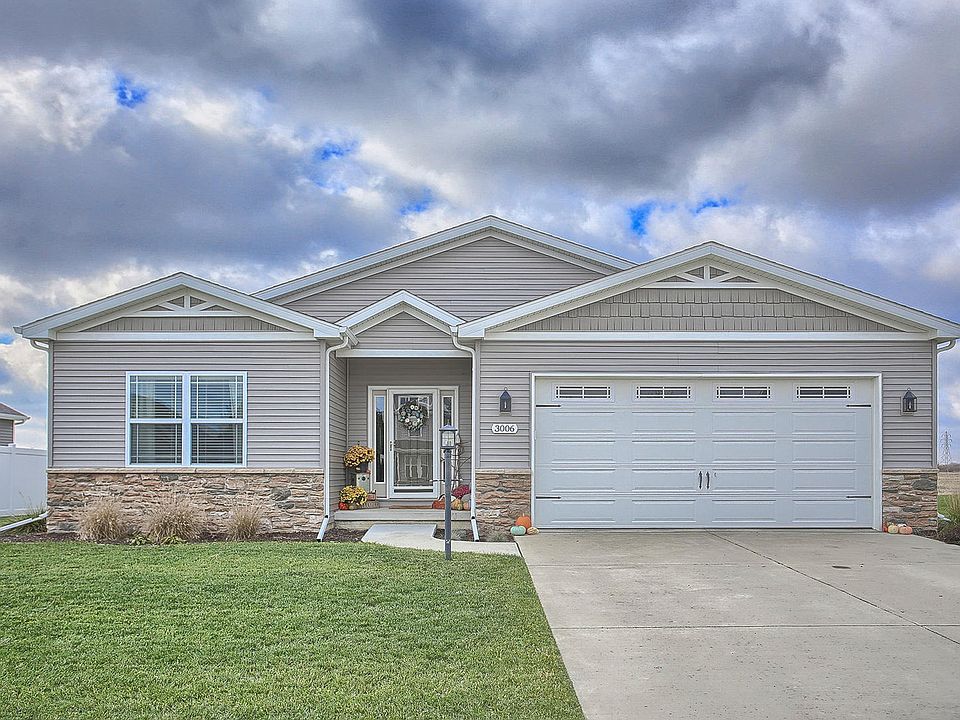 1st image of 3006 Applewood Dr