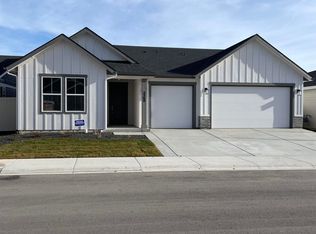 2368 N Black Fire Ave, Star, ID 83669