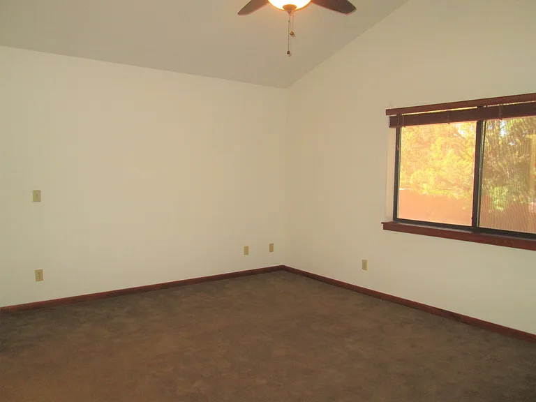 225 Kaibab Way — Photo 16