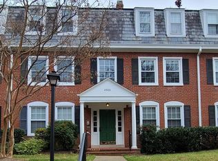 4906 30th St S APT C2, Arlington, VA 22206