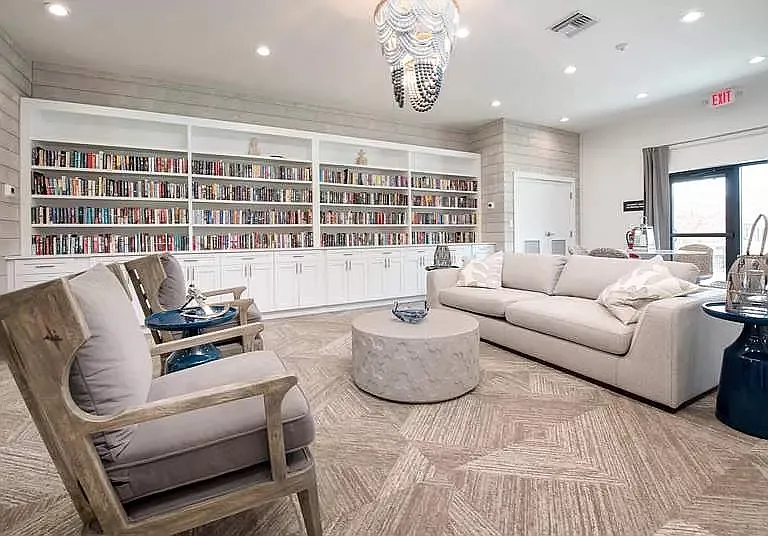 2679 Osaka Dr — Photo 14