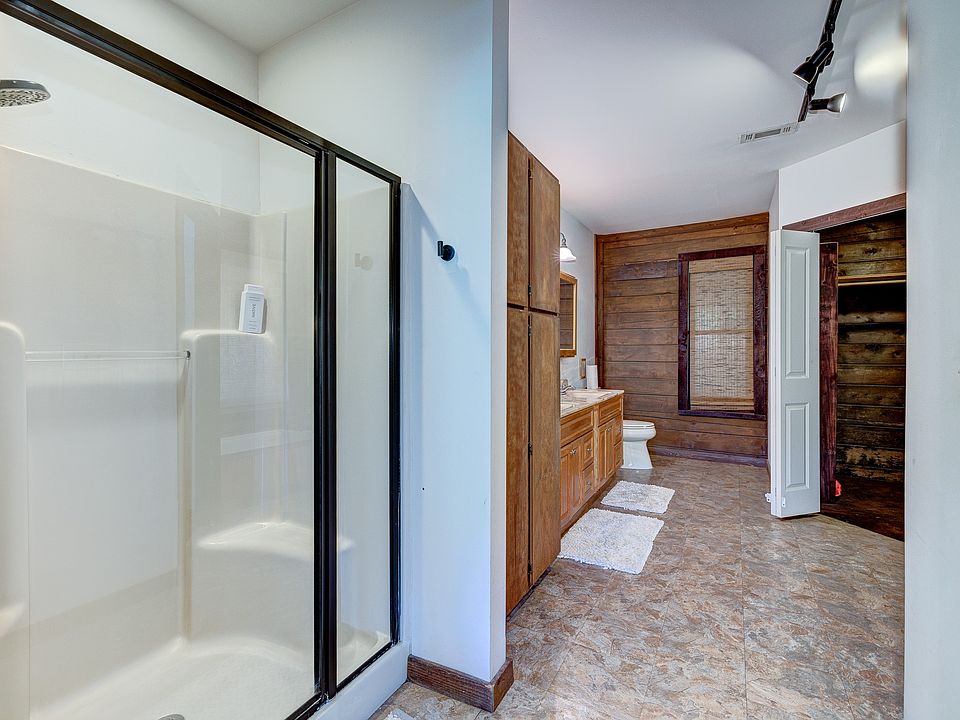 24th image of this home