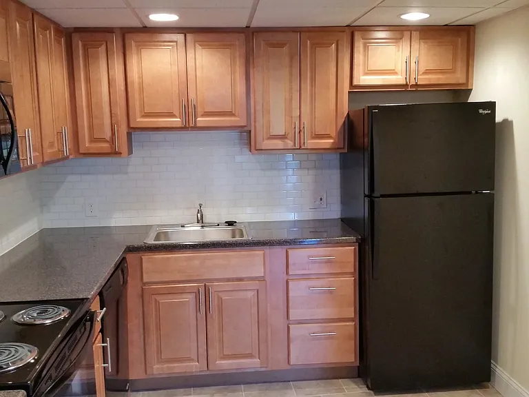 100 Willow Bend Ct — Photo 9