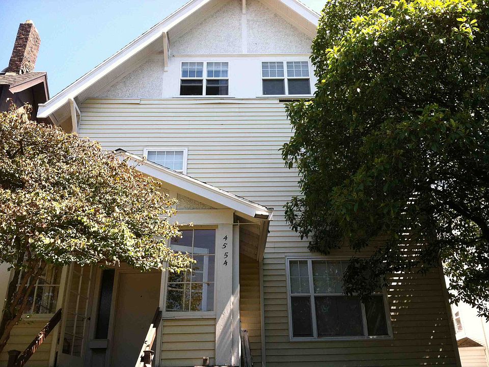 2nd image of 4554 16th Ave NE