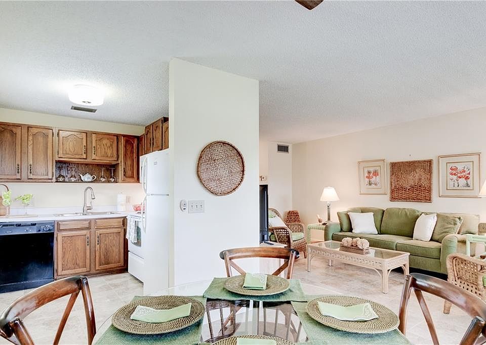 1st image of 12 Vista Gardens Trl APT 203