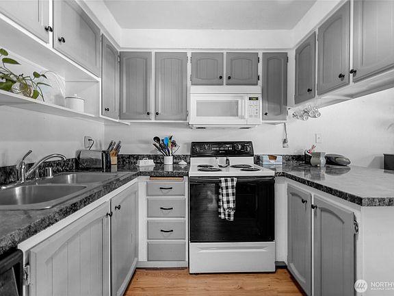 4th image of 4200 84th Street NE #19