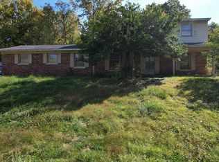 706 S Boehne Camp Rd, Evansville, IN