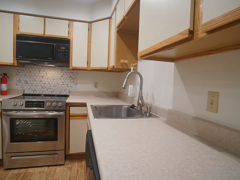 2805 Sundown Ln #312 — Photo 23