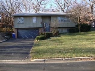 2783 Ledgemont St, Fitchburg, WI 53711