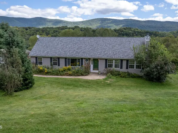 318 West Rd Road, Stephentown, NY 12168