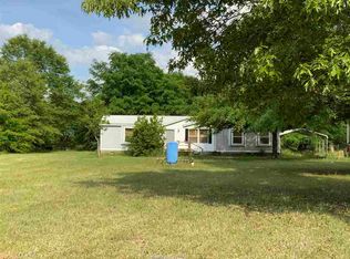 412 Barrett Rd, Hawkinsville, GA 31036