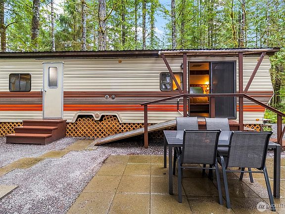 2nd image of 123 4 Drial Loop