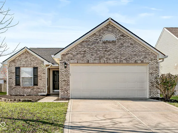 3194 Monterey Dr, Whiteland, IN 46184