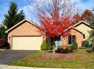 2374 Sapphire Ln, East Lansing, MI 48823
