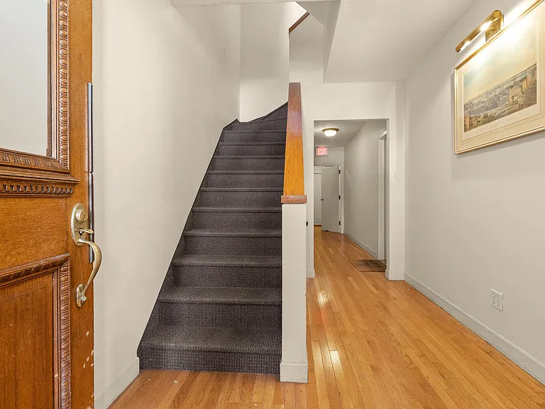 5 Grove St #7 — Photo 11