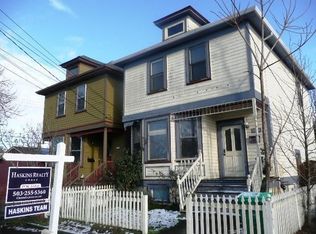 2518 SE 13th Ave, Portland, OR 97202