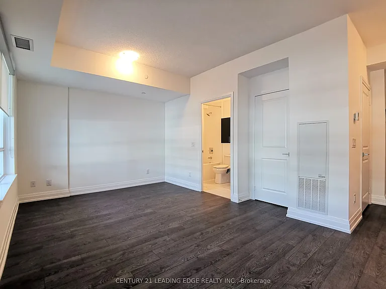 591 Sheppard Ave E #331 — Photo 4
