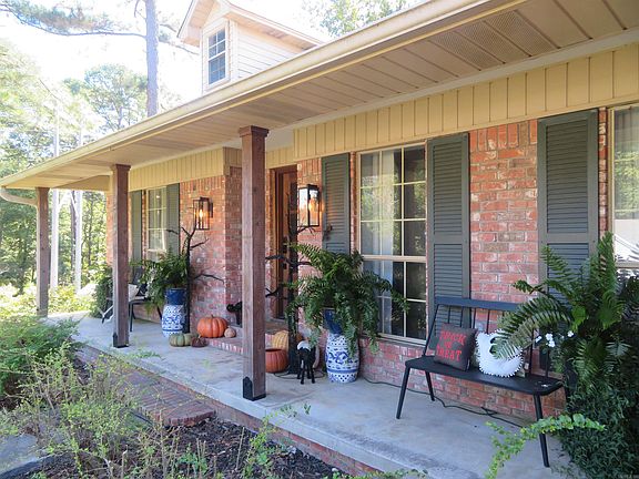 4th image of 213 N Park Dr