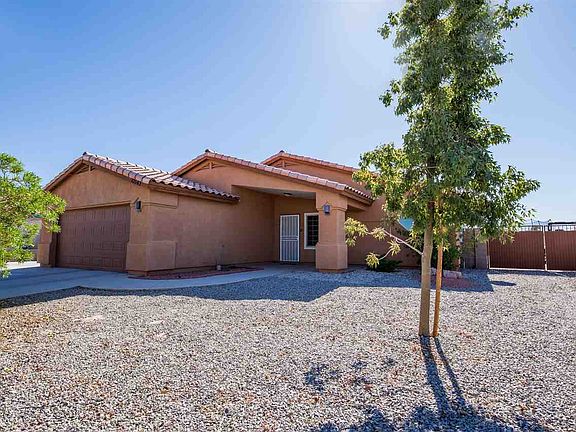 2nd image of 10543 E 38th Ln