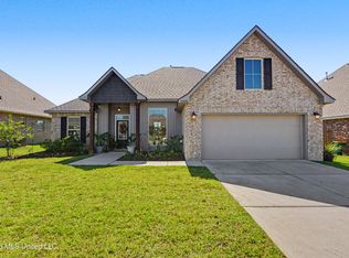 16430 Millsaps Ave, Gulfport, MS 39503
