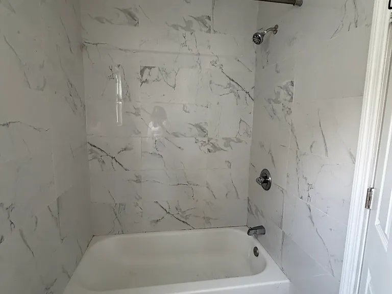 35 N 6th St #3 — Photo 2