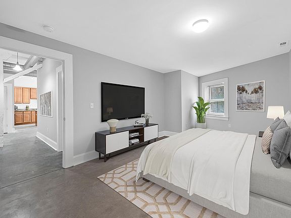4th image of 3305 Park Ave #D
