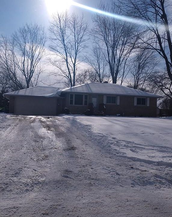 1st image of 2918 Robert Pkwy